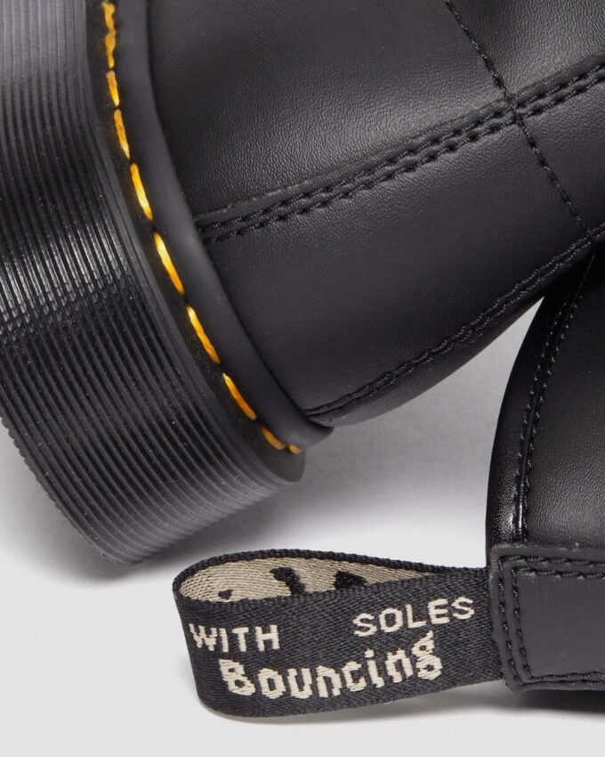 1460 GENIX NAPPA Schnürstiefel aus recyceltem Leder