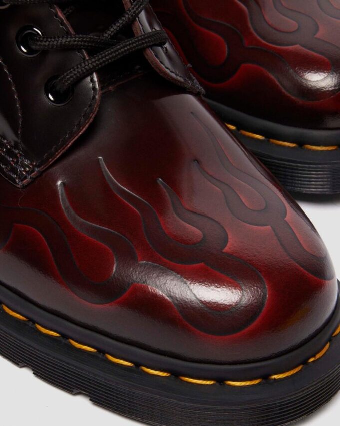 1460 Inferno Arcadia Rub Off Lederstiefel