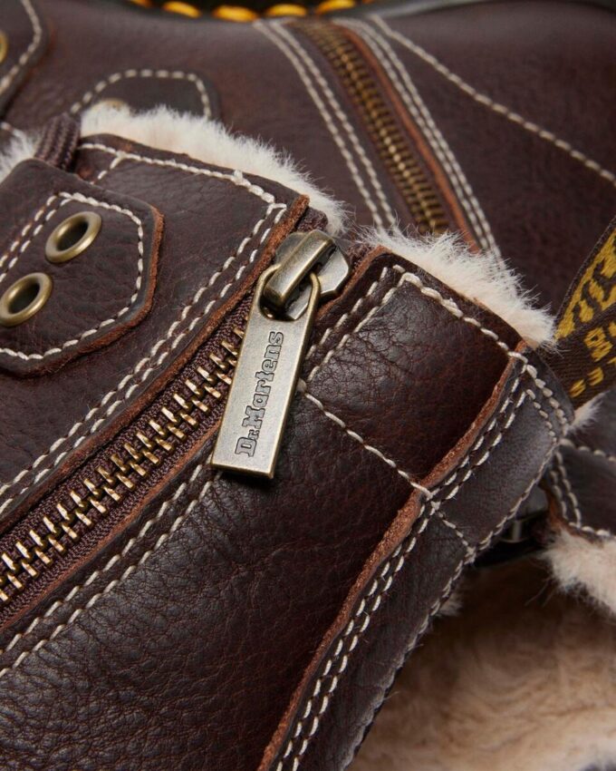 1460 Kunstfellgefütterte Schnürstiefel aus Leder 1460 Kunstfellgefütterte Schnürstiefel aus Leder