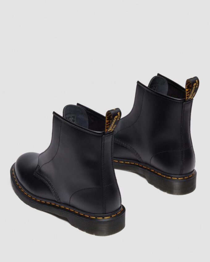 1460 LACELESS Slip-On-Stiefel aus Smooth Leather