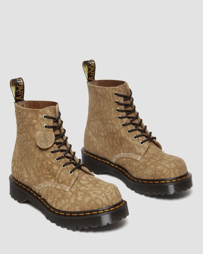 1460 Made in England Emboss Suede Schnürstiefel