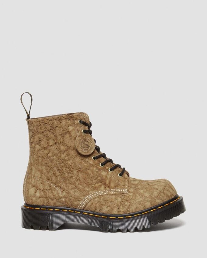 1460 Made in England Emboss Suede Schnürstiefel