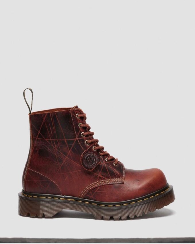 1460 Pascal Bex Made in England Lederstiefel mit Bump Toe 1460 Pascal Bex Made in England Lederstiefel mit Bump Toe