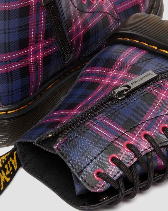 1460 Pascal JUNIOR PINK TARTAN LACE UP KIDS BOOTS 1460 Pascal JUNIOR PINK TARTAN LACE UP KIDS BOOTS