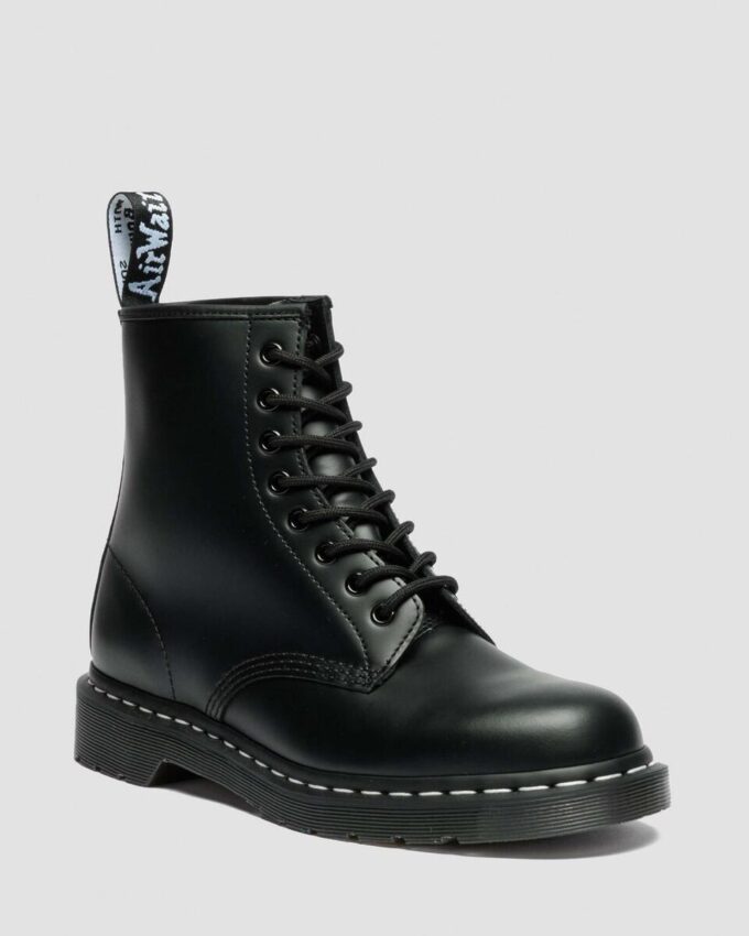 1460 Schnürstiefel aus Smooth Leather mit weißen Nähten 1460 Schnürstiefel aus Smooth Leather mit weißen Nähten