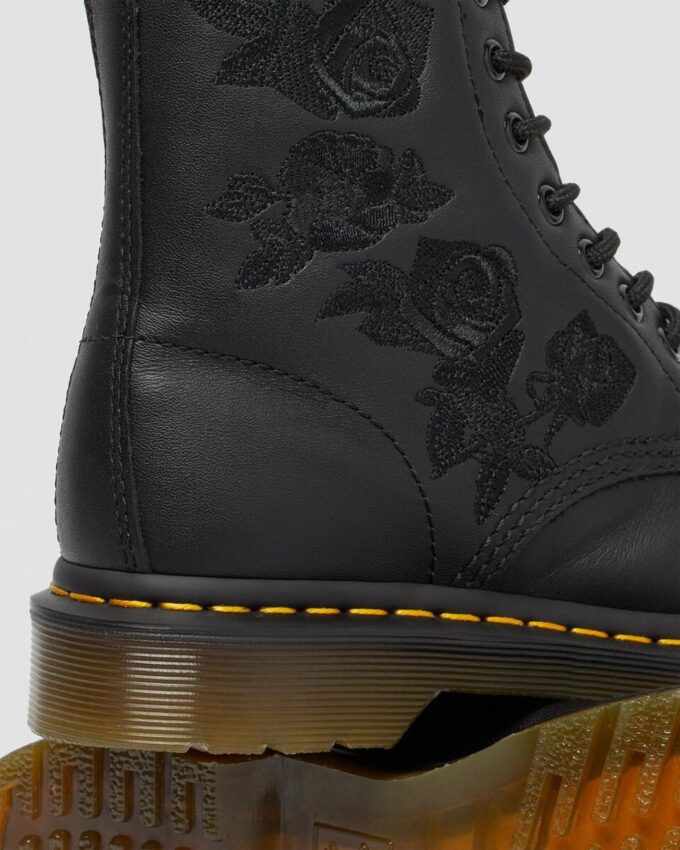 1460 Vonda Mono Damenstiefel mit Blumenmuster 1460 Vonda Mono Damenstiefel mit Blumenmuster