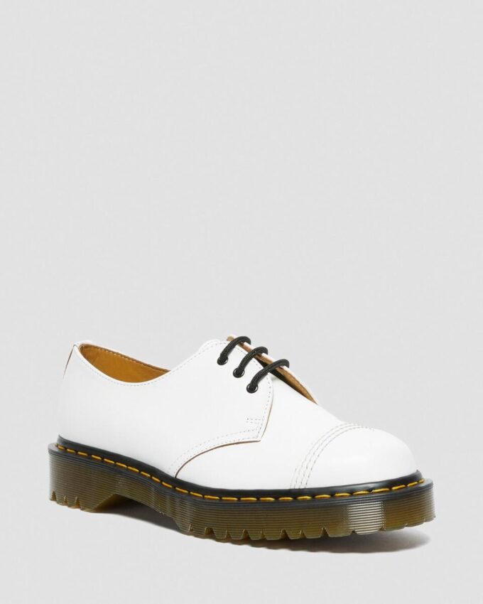 1461 Bex Oxford-Schuhe mit Zehenkappe, hergestellt in England 1461 Bex Oxford-Schuhe mit Zehenkappe, hergestellt in England