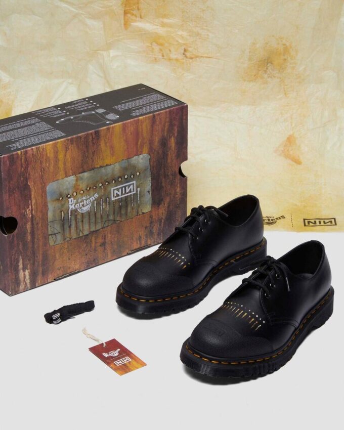 1461 Nine Inch Nails Leder-Oxford-Schuhe 1461 Nine Inch Nails Leder-Oxford-Schuhe