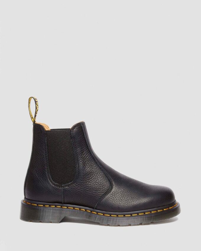 2976 Ambassador Leather Chelsea Boot