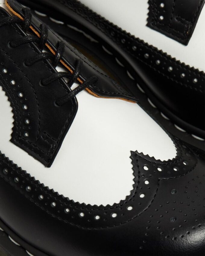 3989 Bex Brogues aus Smooth Leather 3989 Bex Brogues aus Smooth Leather