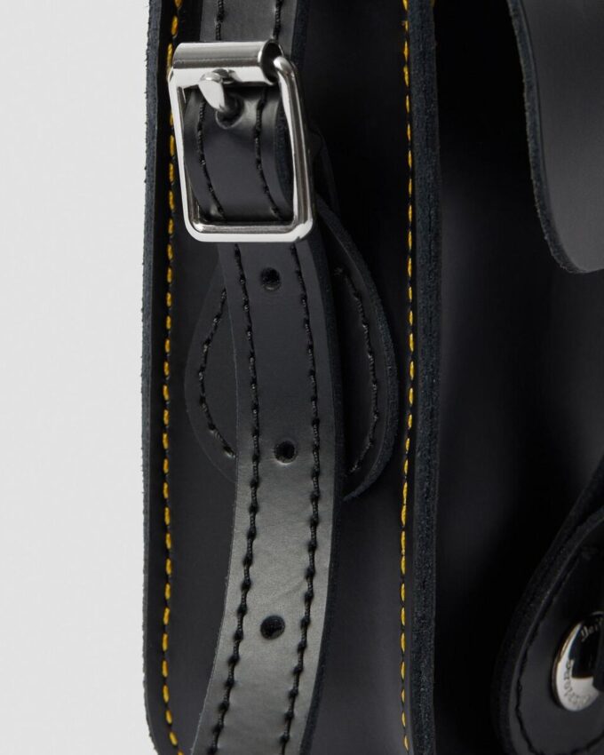 7 INCH SATCHEL Leder-Umhängetasche 7 INCH SATCHEL Leder-Umhängetasche