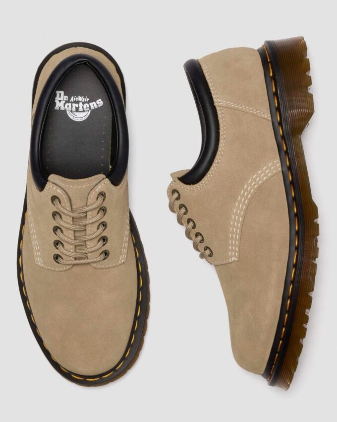 8053 Waxy Suede Shoes