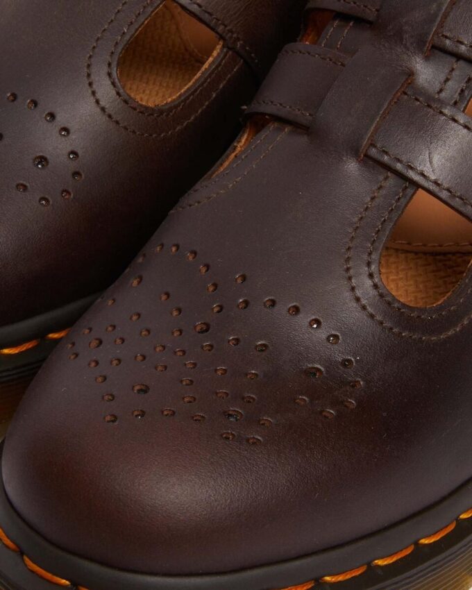 8065 Mary Jane-Schuhe aus Crazy Horse-Leder 8065 Mary Jane-Schuhe aus Crazy Horse-Leder