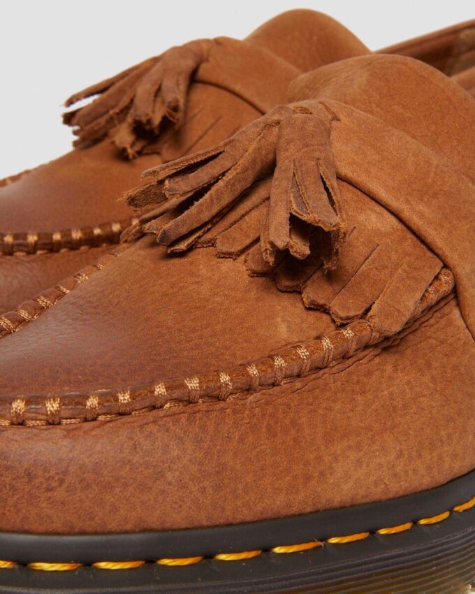 Adrian Nubukleder-Loafer mit Quasten Adrian Nubukleder-Loafer mit Quasten
