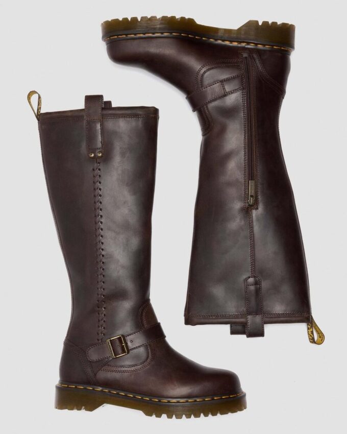 Anistone kniehohe Bikerstiefel aus Crazy Horse-Leder Anistone kniehohe Bikerstiefel aus Crazy Horse-Leder