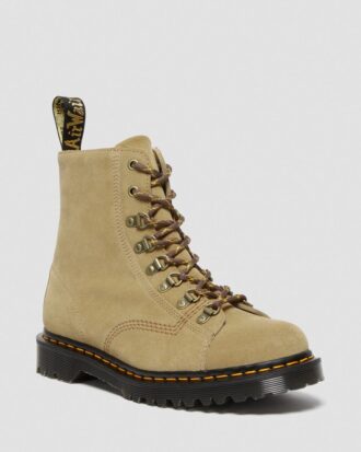 barton hergestellt in england wildlederstiefel 1 330x413 - Barton Hergestellt in England Wildlederstiefel