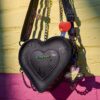 BT21 Mini-Lederhandtasche in Herzform BT21 Mini-Lederhandtasche in Herzform