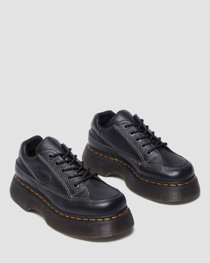 Buzz 5-Eye Schuhe aus gemilltem Nappaleder Buzz 5-Eye Schuhe aus gemilltem Nappaleder