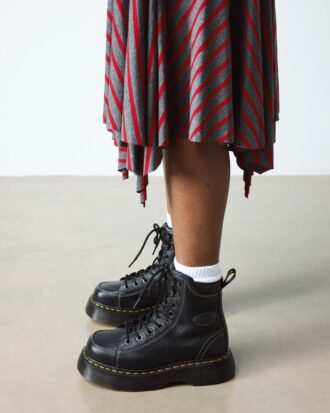BUZZ 8-EYE Stiefel aus gemilltem Nappa Leather
