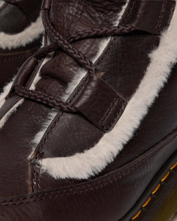 Buzz Schnürstiefel aus Grizzly-Leder mit Kunstfellfutter Buzz Schnürstiefel aus Grizzly-Leder mit Kunstfellfutter
