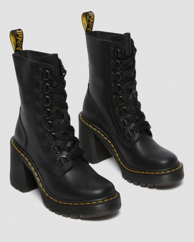 Chesney Lederstiefel mit ausgestellten Absätzen und Schnürung Chesney Lederstiefel mit ausgestellten Absätzen und Schnürung