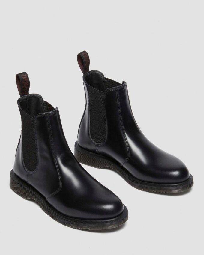 FLORA Chelsea-Stiefel aus Smooth Leather FLORA Chelsea-Stiefel aus Smooth Leather