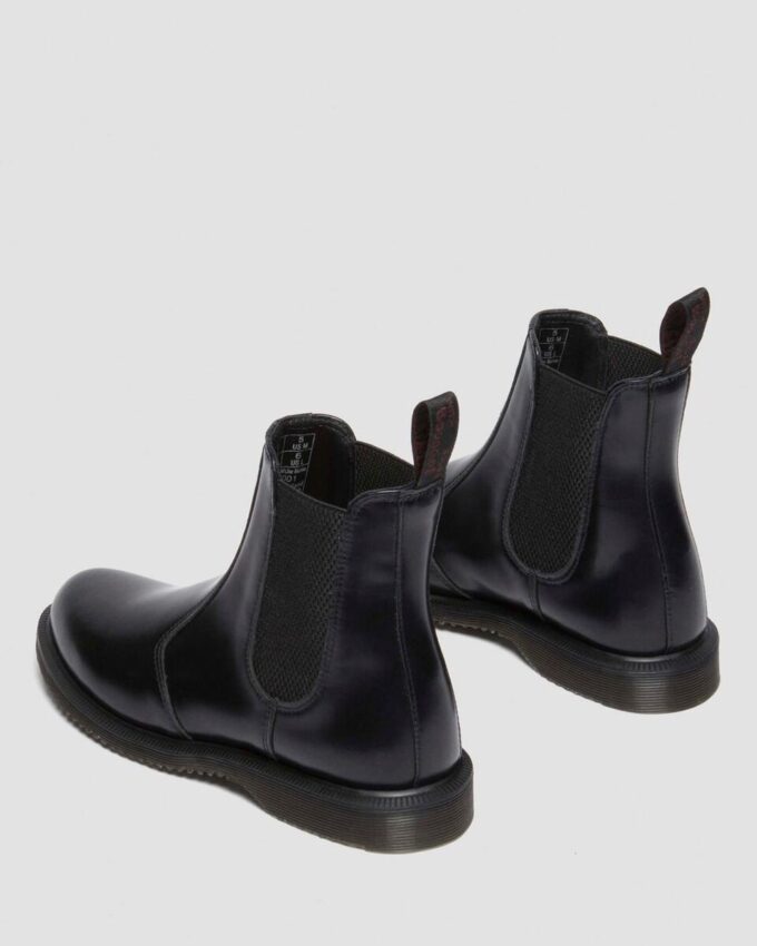 FLORA Chelsea-Stiefel aus Smooth Leather FLORA Chelsea-Stiefel aus Smooth Leather