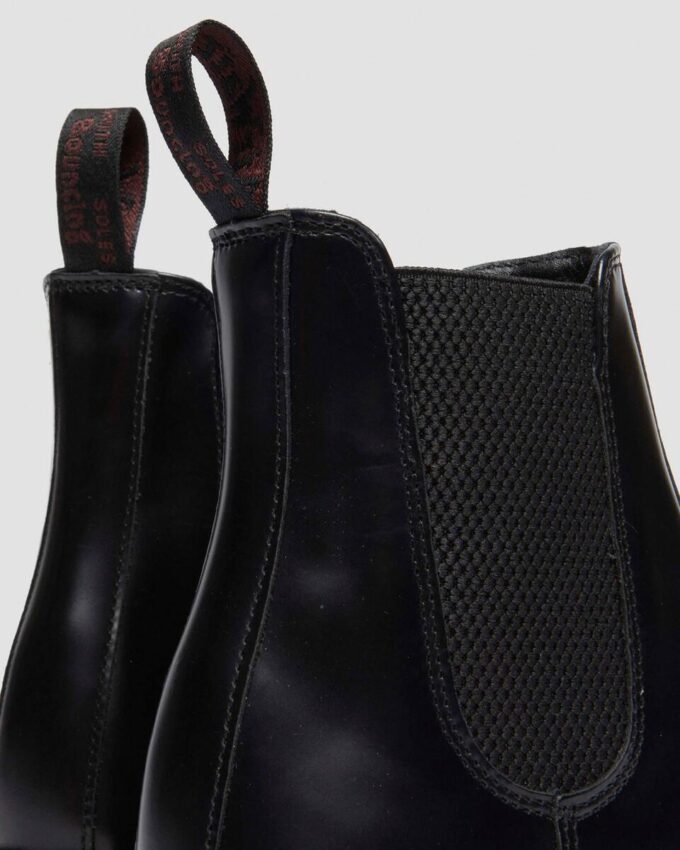 FLORA Chelsea-Stiefel aus Smooth Leather FLORA Chelsea-Stiefel aus Smooth Leather