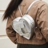HEART BACKPACK Rucksack aus gemilltem Metallic-Leder HEART BACKPACK Rucksack aus gemilltem Metallic-Leder