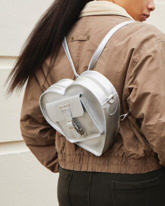 HEART BACKPACK Rucksack aus gemilltem Metallic-Leder