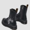 Jadon Hi SOLAR FLARE Platform-Stiefel aus recyceltem Leder Jadon Hi SOLAR FLARE Platform-Stiefel aus recyceltem Leder