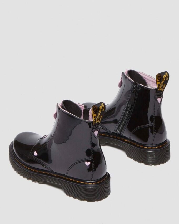 Junior Heart Nappa Patent Leather Stiefel zum Hineinschlüpfen Junior Heart Nappa Patent Leather Stiefel zum Hineinschlüpfen