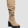 KASEY Kniehohe Stiefel aus Wildleder mit Absatz KASEY Kniehohe Stiefel aus Wildleder mit Absatz