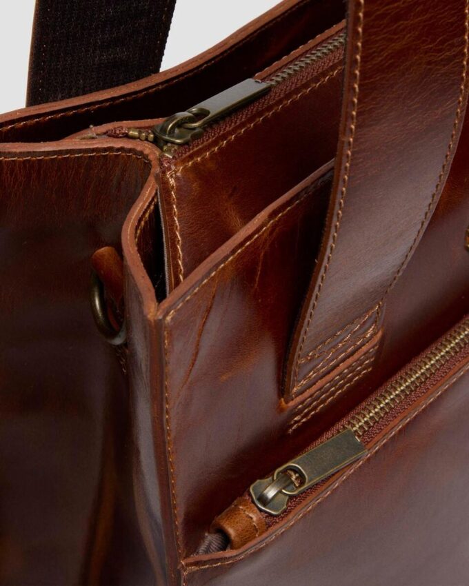 LEDER-TOTEBAG MAYHEM LEDER-TOTEBAG LEDER-TOTEBAG MAYHEM LEDER-TOTEBAG