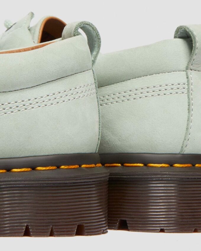 Lowell Mokassins aus butterweichem Leder Lowell Mokassins aus butterweichem Leder