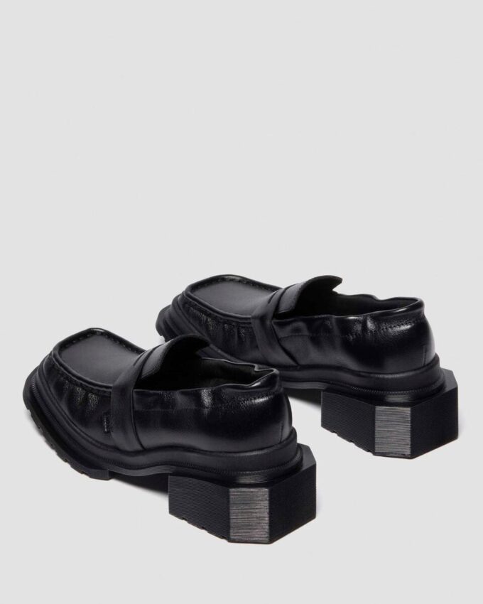 MAYBOLE LOAFER Loafer aus Leder mit quadratischer Zehenpartie und Rüschen MAYBOLE LOAFER Loafer aus Leder mit quadratischer Zehenpartie und Rüschen