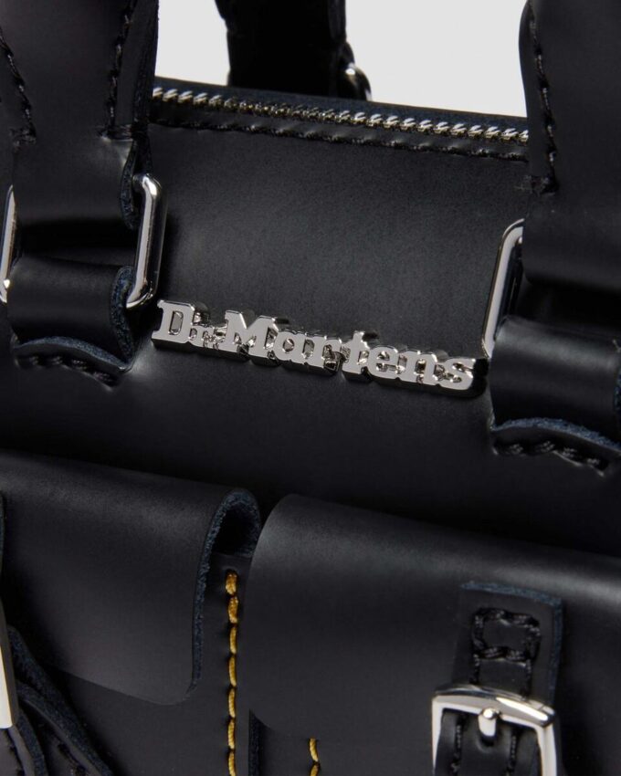 Mini-Handtasche mit Henkel Kiev Ledertasche Mini-Handtasche mit Henkel Kiev Ledertasche