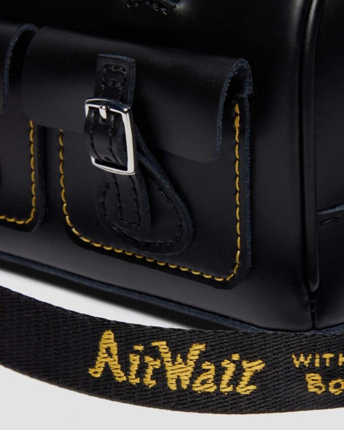 Mini-Handtasche mit Henkel Kiev Ledertasche Mini-Handtasche mit Henkel Kiev Ledertasche