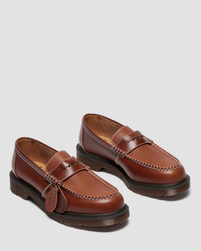 Penton Made in England Klassische Loafer aus Kalbsleder Penton Made in England Klassische Loafer aus Kalbsleder