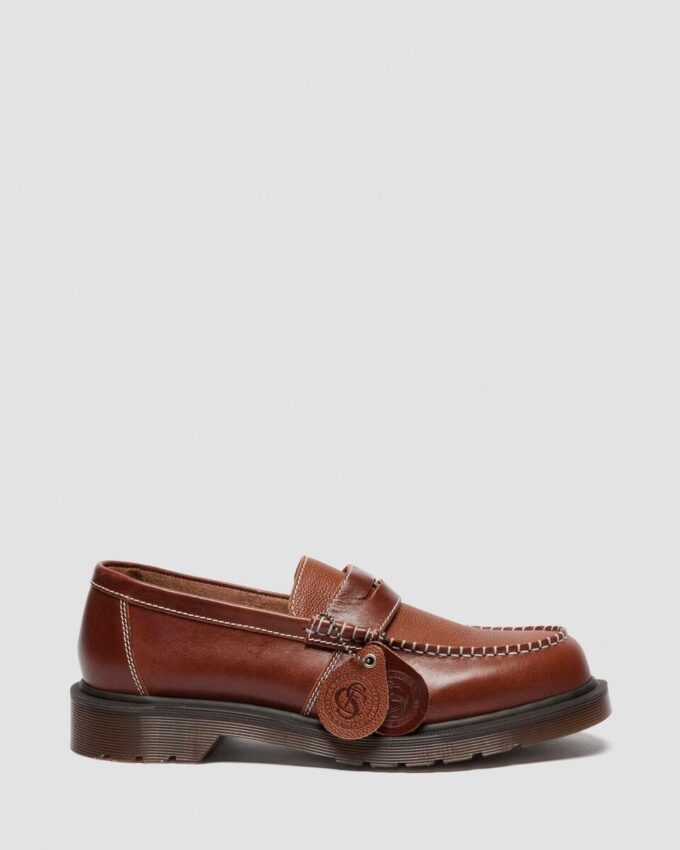 Penton Made in England Klassische Loafer aus Kalbsleder Penton Made in England Klassische Loafer aus Kalbsleder