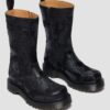 REJENA Stiefel aus Leder mit Krokodilprägung REJENA Stiefel aus Leder mit Krokodilprägung