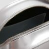 Runder Rucksack aus Lackleder Runder Rucksack aus Lackleder