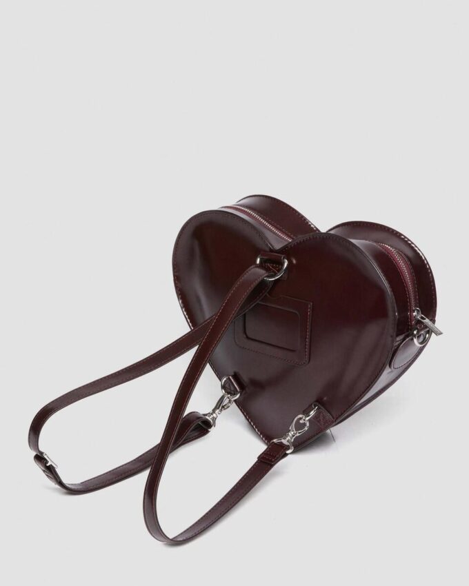 Veganer Rucksack in Herzform